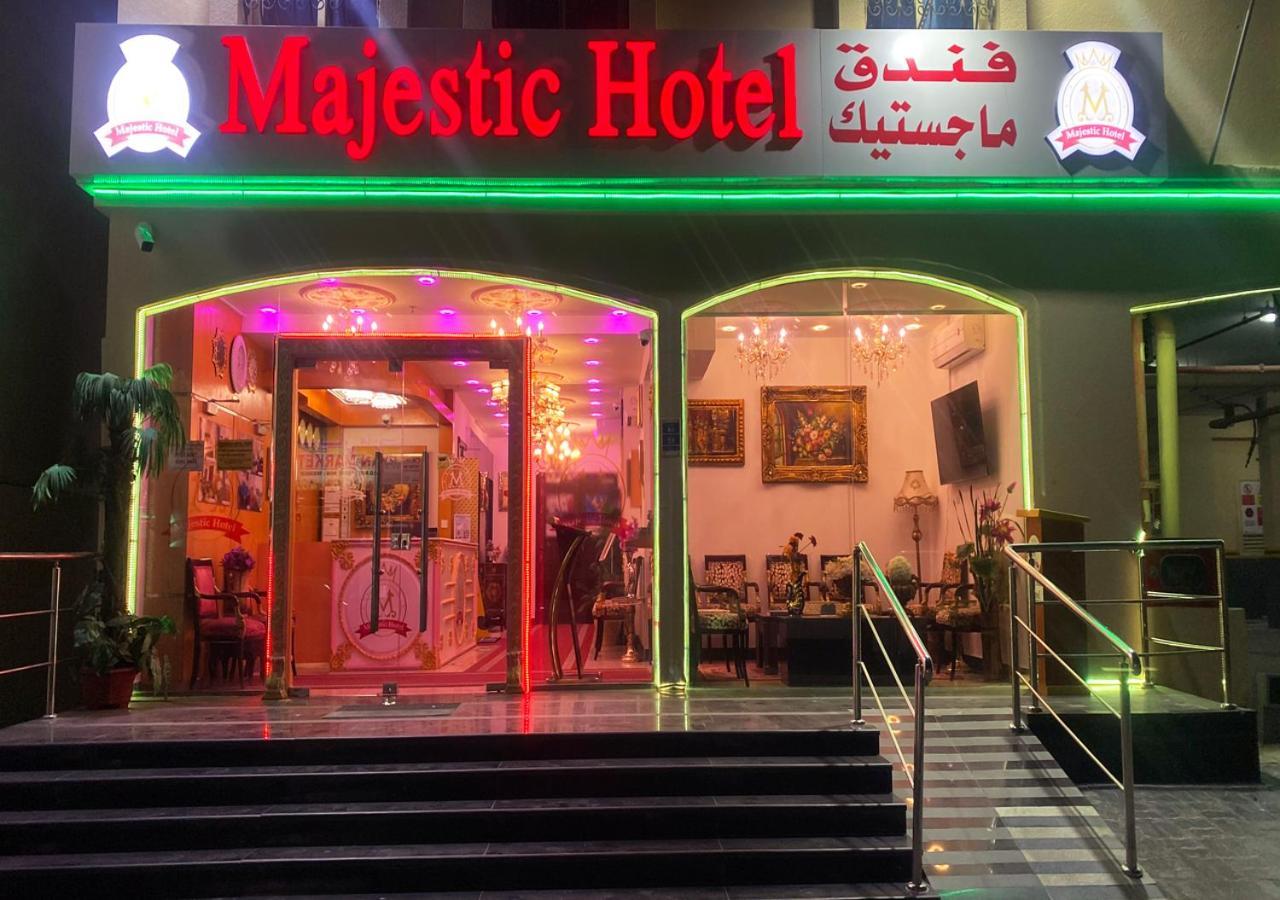 Majestic Hotel Doha Bagian luar foto