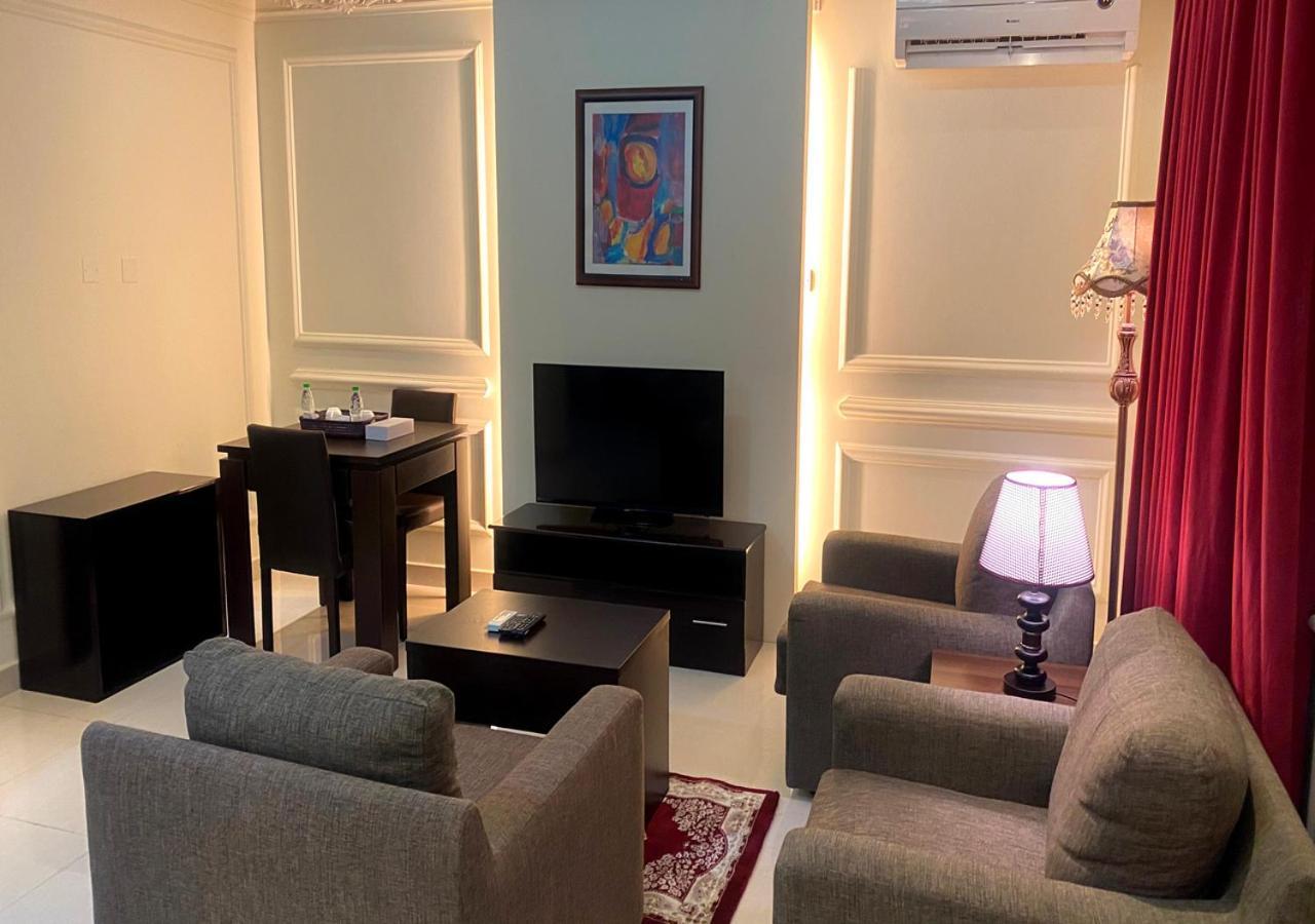 Majestic Hotel Doha Bagian luar foto