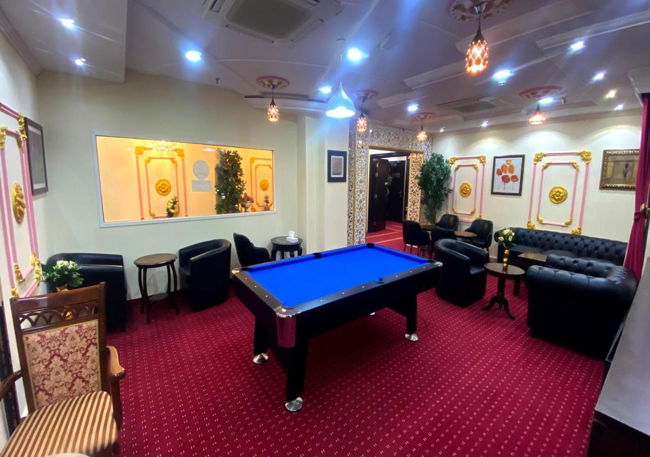 Majestic Hotel Doha Bagian luar foto