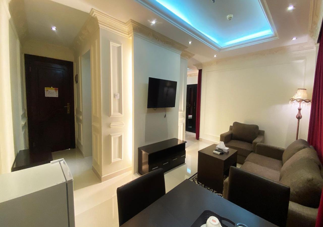 Majestic Hotel Doha Bagian luar foto