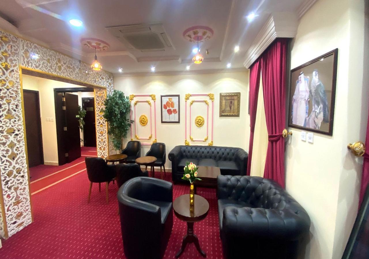 Majestic Hotel Doha Bagian luar foto
