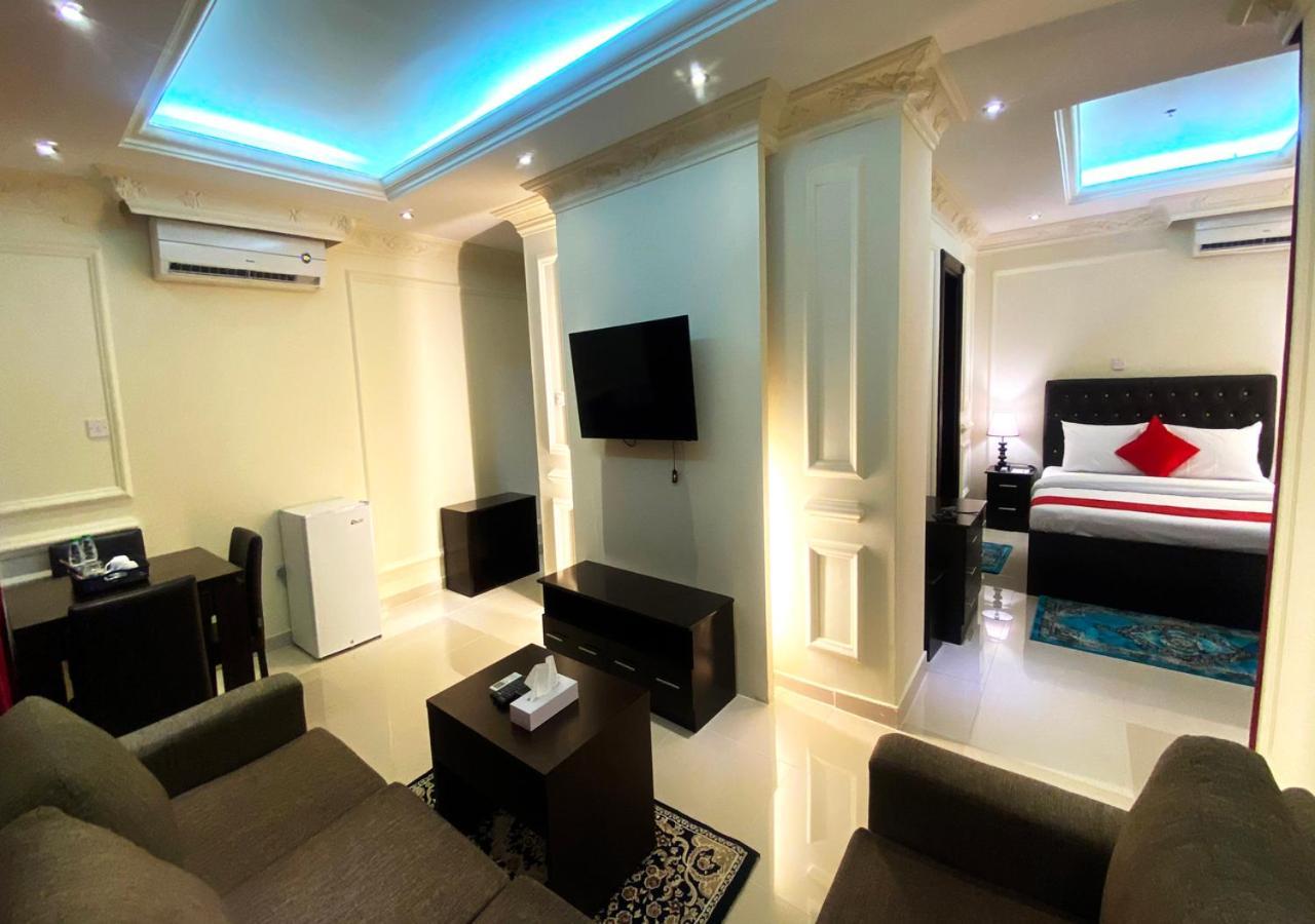 Majestic Hotel Doha Bagian luar foto